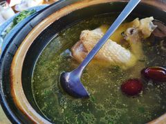 -云河农家乐饭店(福禄缘树山店)