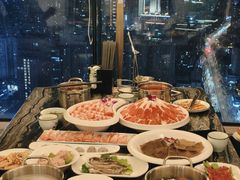-云中捞高空旋转餐厅(商茂世纪广场店)