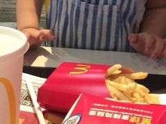 -麦当劳(新世纪环球中心店)