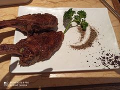 -雍和会海鲜姿造自助(湖东路店)