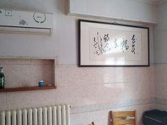 用餐区-香满居张记小厨私房菜(青岛站店)