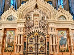 -滴血救世主教堂