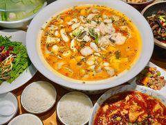 -小三峡食府(西五路店)