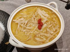 -桂满陇·手作小笼包&江南叫花鸡(中山公园店)
