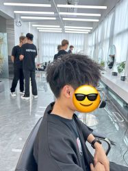 -烫·染专业店