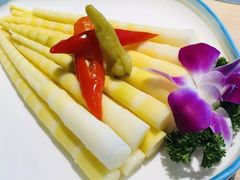 -山城外·非遗酸菜鱼(蜀都万达店)