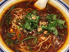 黯然销魂牛腩面-文叔·湖北名小吃·小龙虾(华强北店)