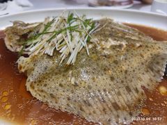 -万龙洲海鲜(大兴绿地缤纷城店)