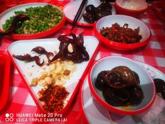 -老闵田螺馆·南昌特色小炒(梦时代店)