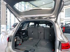 -宁波之星奔驰4S店(海曙店)