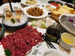 鲜牛肉-围炉夜话·潮汕卤水火锅(榕江店)