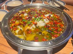 -泥糊破店小酒馆·团建聚餐(南京西路店)