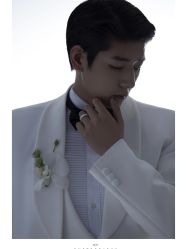 -至臻微拉婚纱摄影