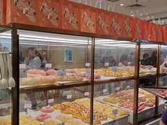 面包甜点陈列柜-奈雪的茶(新天地广场PRO店)