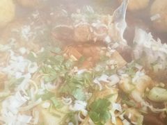 -正宗东北木火铁锅炖鱼村