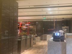 -丽都皇冠假日酒店·Matrix亦餐厅(望京店)