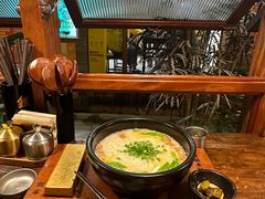 -银米·云南传统过桥米线(双廊黑金冠店)