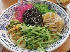 老北京炸酱面-门框胡同百年卤煮(新街口店)