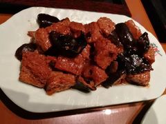 四季烤麸-吕纪蘇面(保利广场店)