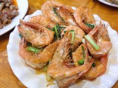 油焖大虾-温州一家人美食(西木头市店)