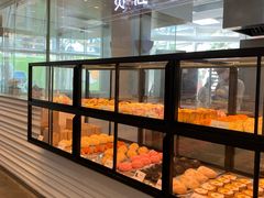 面包甜点陈列柜-喜茶(深圳福田星河COCO Park店)