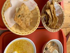 -方中山胡辣汤(成都首店)