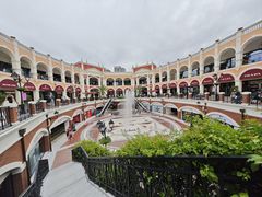 -佛罗伦萨小镇广佛名品奥特莱斯(疏港路店)