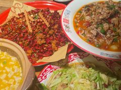 -破三川·新川菜(静安大融城店)