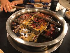 -邓莽子老火锅(中兴路总店)