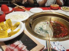 -欠火锅·水牛毛肚·团建聚餐·生日宴(何山路店)
