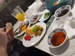 -金马门国际美食百汇(珞喻路店)