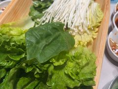 -红鼎豆捞·非遗鲍皇汤火锅(宝丰路店)