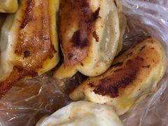 -天天锅贴王(迎凤街店)