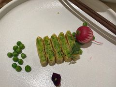 荠菜春卷-扬州狮子楼·非遗淮扬菜(总店)