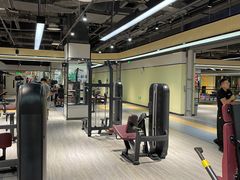 -美瑞斯特健身游泳会所(中南城店)