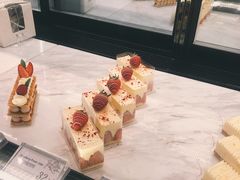 -黑草莓(重庆路店)