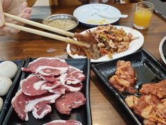 -韩风烤牛肉冷面店