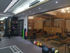 -简·无界健身工作室·运动康复·体态(石厦店)