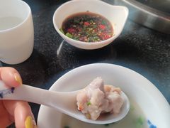 -老来福·非遗酸汤兔(凯旋路店)
