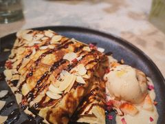 杂果可丽饼-GOTLOT COFFEE&KITCHEN角落厨房NOOK店