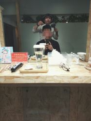 -构想时尚发型会所