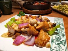 傣味香烤菌菇-云海肴·汽锅鸡·云南菜(高德置地店)