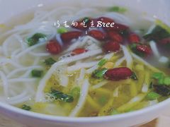 -凤起龙游老面包子(凯德晶品店)