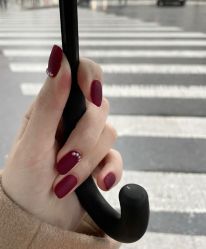 -悦指间美甲美睫