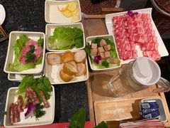 -井格重庆火锅(临平银泰城店)