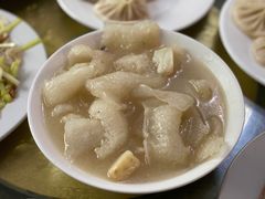 烧猪皮-大兴街扣碗包子馆