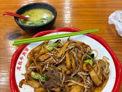 -志权牛肉面(灵山路店)