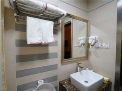 -贝壳酒店(苏州园区金鸡湖奥林匹克体育中心津梁街店)