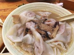 海味抄手-协茂森老钟家(保利店)
