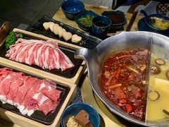 -湊湊火锅·茶憩(南京东路悦荟店)